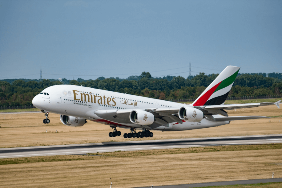 Emirates business class flights