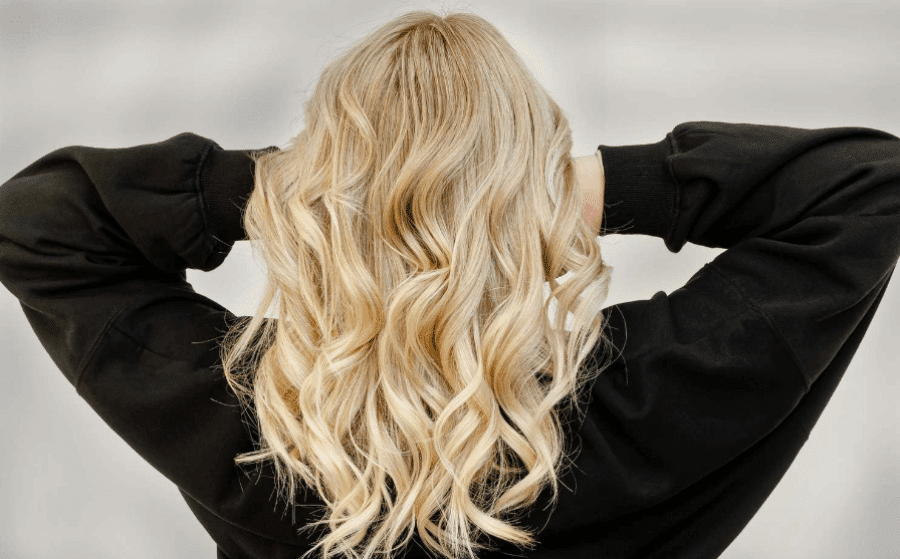 Maintaining healthy hair with heatless methods