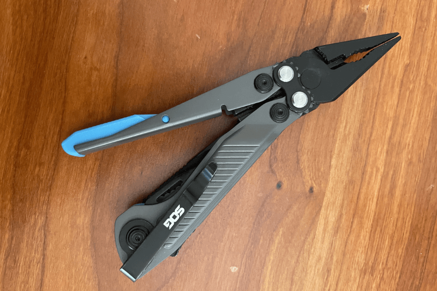 sog multi-tool