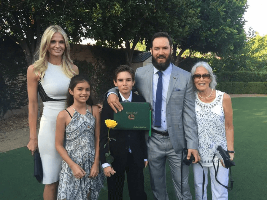 mark paul gosselaar mom