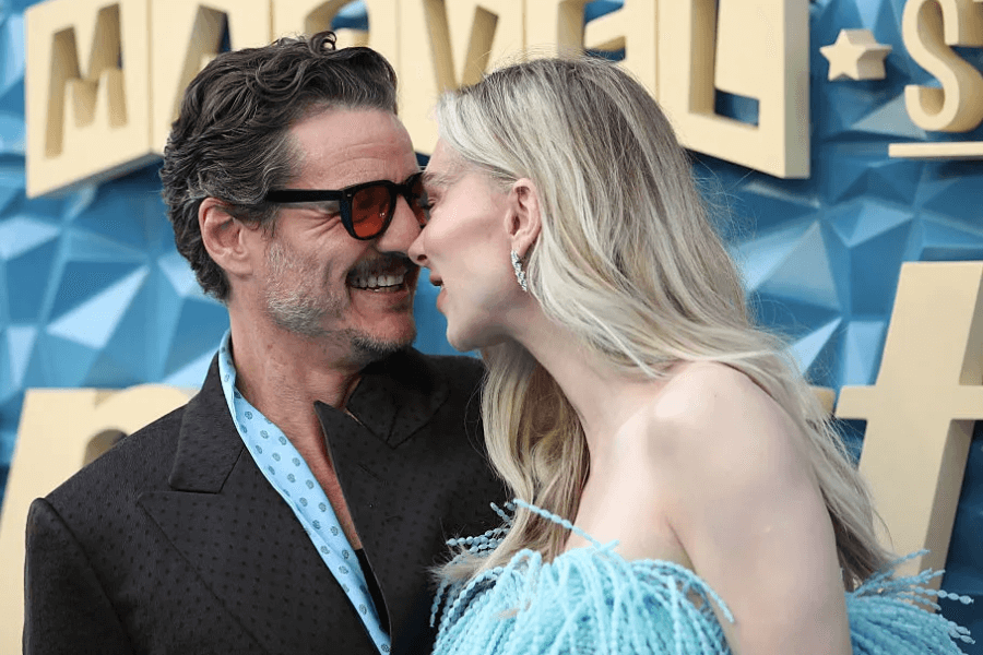 pedro pascal couple