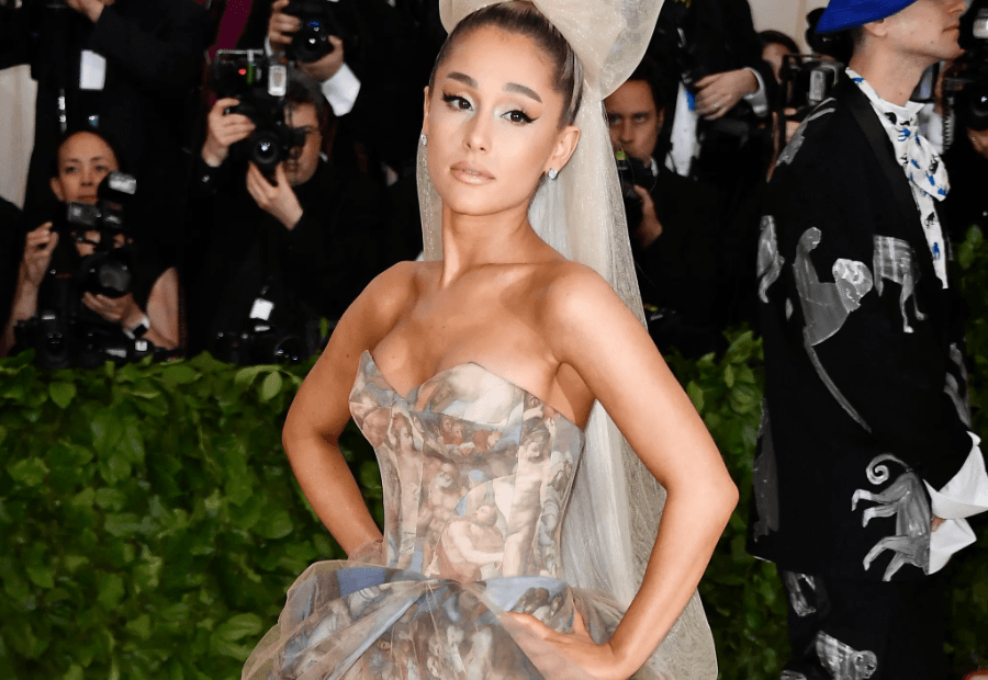 ariana vogue cover