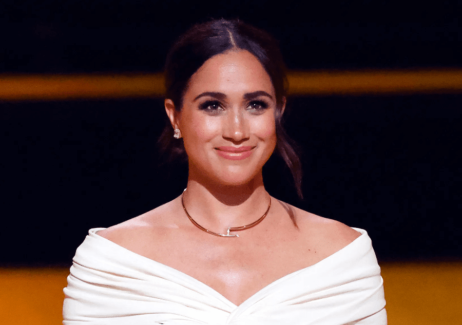 balenciaga meghan markle